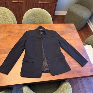 Banana Republic Black Blazer - size 4P